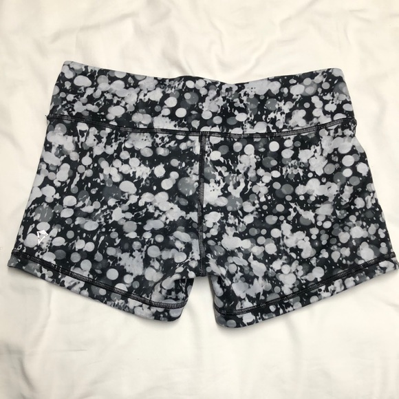 Ivivva Rhythmic Short Reversible - Picture 1 of 5